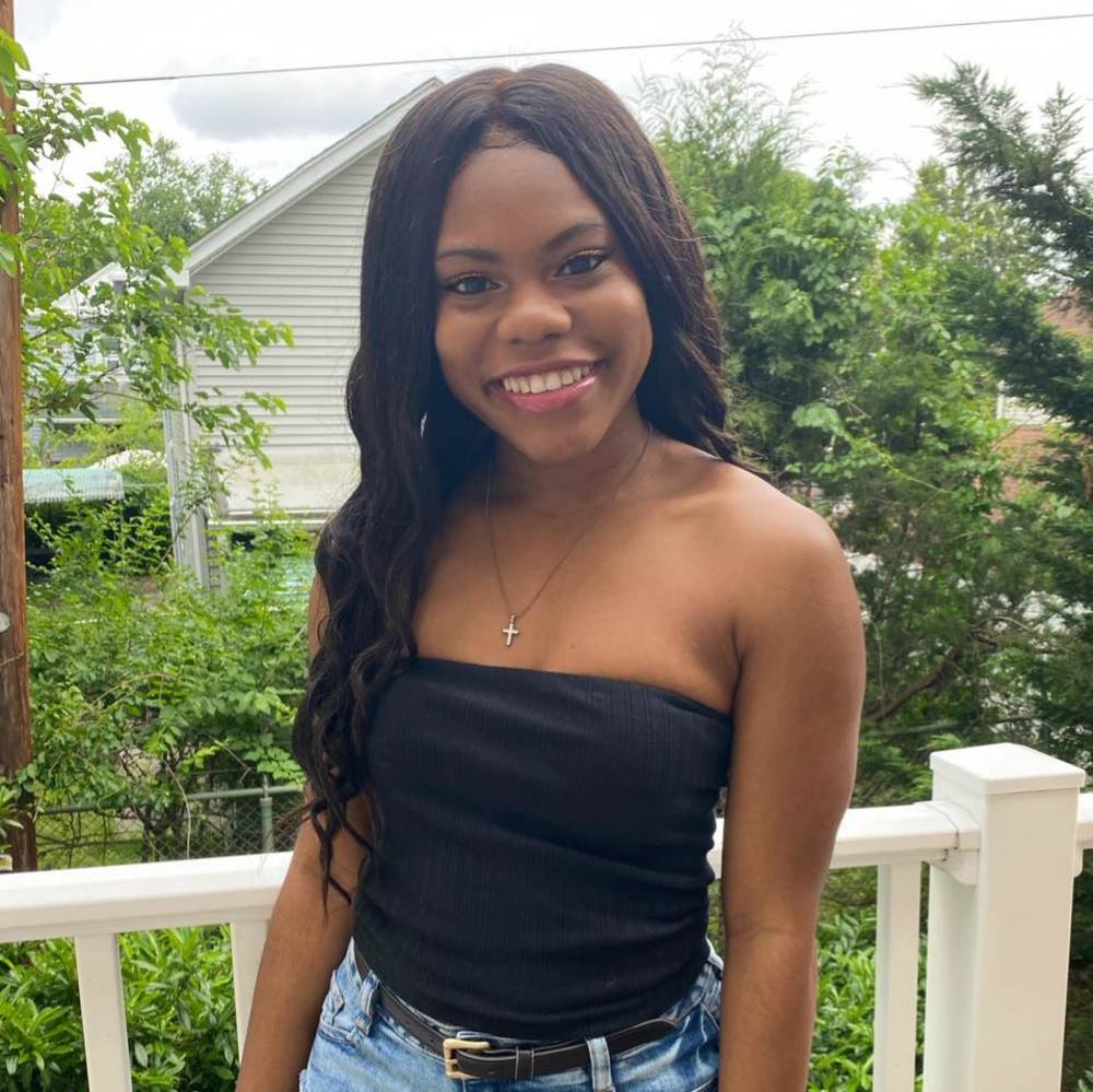 Meet your Posher, Rohanna